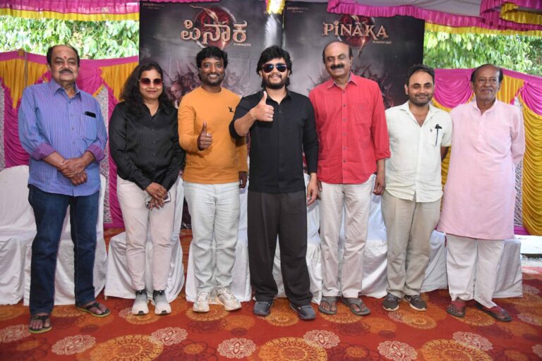 ಅದ್ದೂರಿ ಸೆಟ್ ನಲ್ಲಿ ಗೋಲ್ಡನ್ ಸ್ಟಾರ್ ಗಣೇಶ್ ಅಭಿನಯದ “ಪಿನಾಕ” ಚಿತ್ರಕ್ಕೆ ಚಿತ್ರೀಕರಣ .